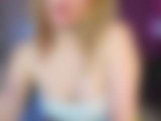 Live cam show with Ricki-Bloom - Cowgirl on milfzrlive.com