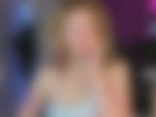 Live cam show with Ricki-Bloom - Smoking on fuck-show.com