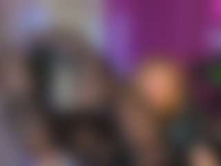 Ricki-Bloom's Live Sex Cam Show