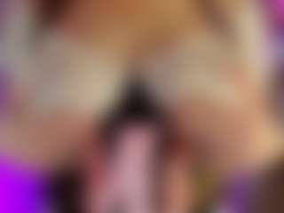 Ricki-Bloom's Live Sex Cam Show