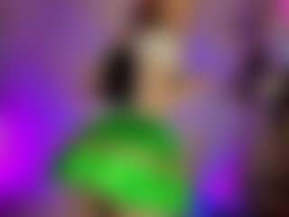 Ricki-Bloom's Live Sex Cam Show