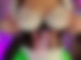 Ricki-Bloom's Live Sex Cam Show