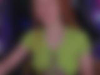 Live cam show with Ricki-Bloom - Twerk on Dare Cams