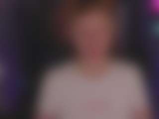 Live cam show with Ricki-Bloom - Camel Toe on Mixed Magazine Live