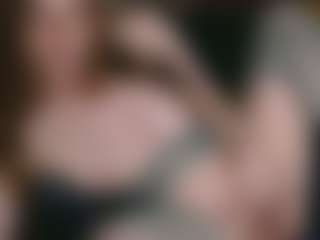 Silver Vee's Live Sex Cam Show
