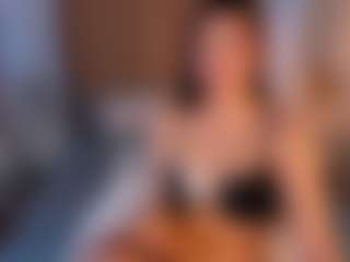 Live cam show with Alisha - Brown Hair on anonymated.com