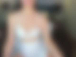 Live cam show with Alisha - Bondage on CamClone
