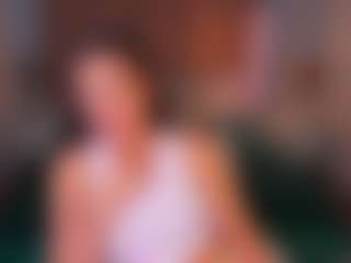 Live cam show with Alisha - Body Massage on Milfs Live