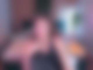 Live cam show with Alisha - Control on Chatstar
