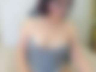 AllicePetit's Live Sex Cam Show
