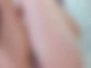 AllicePetit's Live Sex Cam Show