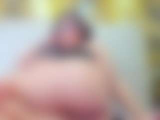 Live cam show with AllicePetit - Anal on Milfs Live
