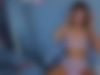 Live cam show with Amelia - Small Tits Brown Hair on UwU Esports