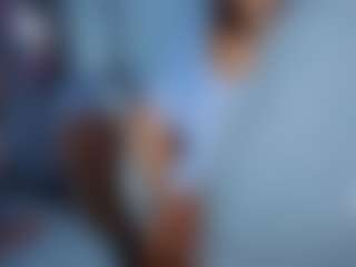 Spettacolo in cam dal vivo con Amelia - Bitch su Camsoda