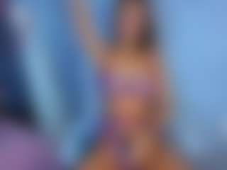 Live cam show with Amelia - Solo on Dare Cams