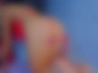 Live cam show with Amelia - Mature on Camiplay Live