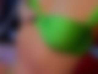 Live cam show with Amelia - Green Eyes on pussylord.com