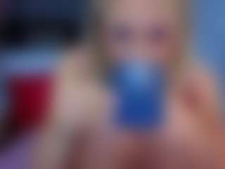 Live cam show with Amelia - Roleplay on madthumbs