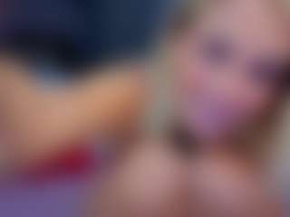 Live cam show with Amelia - Green Eyes on Camsoda