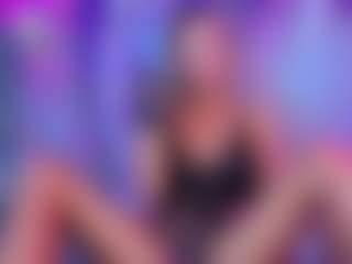 Live cam show with Amelia - Green Eyes on CamClone