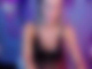 Live cam show with Amelia - Small Tits Mature on Sweet Sext