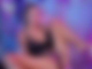 Live cam show with Amelia - Public Mature on TottyGirls
