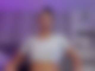 Live cam show with Andreaa-Clark - Thin on Latina Girls