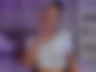Live cam show with Andreaa-Clark - Swallow on Pornisteam.com