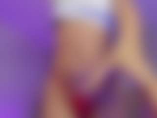 Live cam show with Andreaa-Clark - Slut on 1on1-livenow