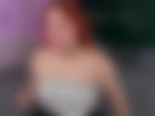 Live cam show with Lisa - Body Massage on TottyGirls