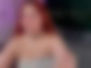 Live cam show with Lisa - Body Massage on sexytreat.net