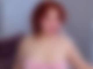 Live cam show with Lisa - Cute on Gym Cam Girls