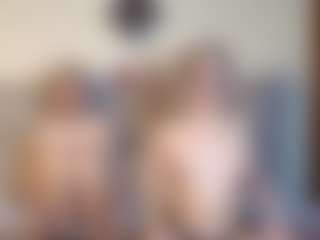 Live cam show with NoahAndGaia - Eating Pussy on hrnylive.com