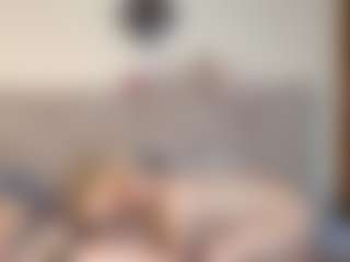 Live cam show with NoahAndGaia - Eating Pussy on fuklive.com