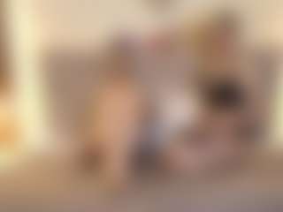 NoahAndGaia's Live Sex Cam Show