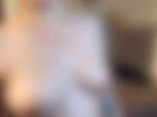Live cam show with NoahAndGaia - Massage on SxyPornLive