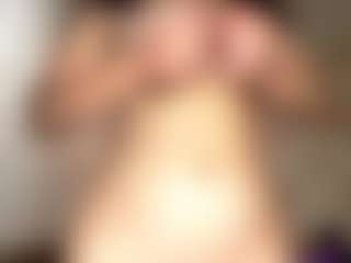 RegenaDrennan's Live Sex Cam Show