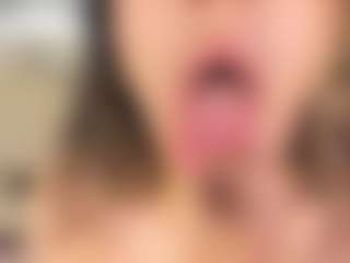 Sienna-Bellucci's Live Sex Cam Show