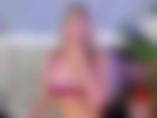 Live cam show with Sienna-Bellucci - HD on AdultVida.com