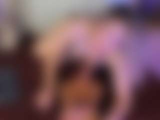 Live cam show with Sienna-Bellucci - Cute on Mixed Magazine Live
