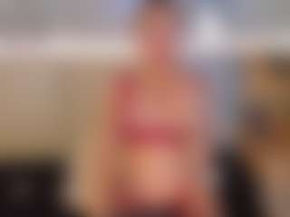 Live cam show with Sienna-Bellucci - Mature on Camsoda