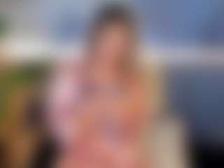Live cam show with Sienna-Bellucci - Lush on x69.live