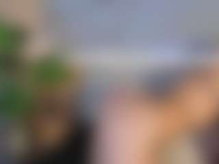 Live cam show with Sienna-Bellucci - Dirty Talk on SpankPalCams