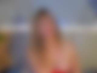 Live cam show with Sienna-Bellucci - Anal Toys on live18s.com