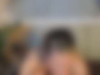 Live cam show with Sienna-Bellucci - Facial on testsause.com