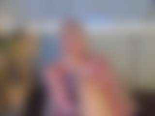 Live cam show with Sienna-Bellucci - Bedroom Mature on testsause.com