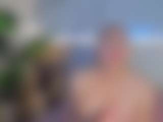 Sienna-Bellucci's Live Sex Cam Show