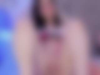 Live cam show with Violet Nova - Flashing on Dolls Live