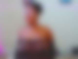 Live cam show with CinnamonSpice - Brown Eyes Ebony on SinfulBabes