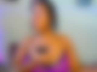 Live cam show with CinnamonSpice - Double Penetration on TeamSkeetLive